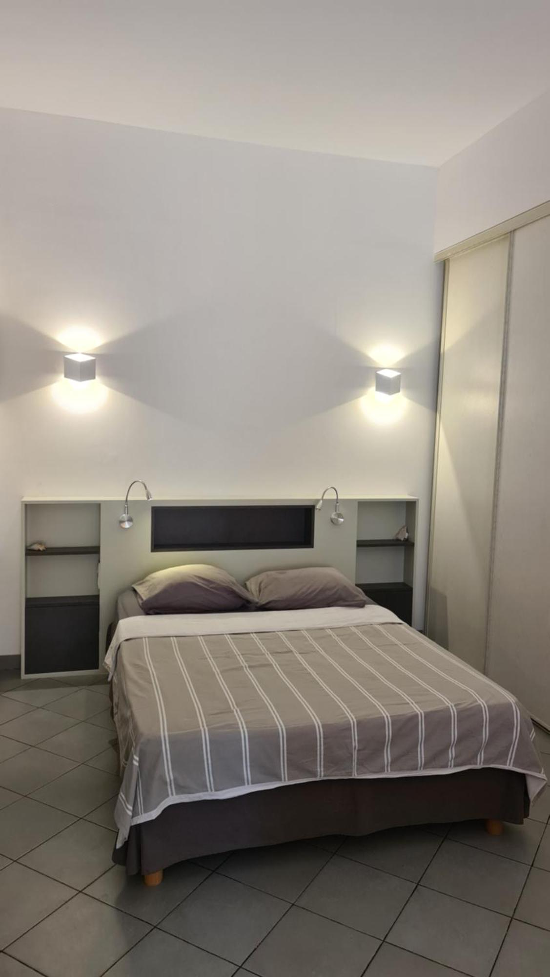 Grand Studio-Loft-Grand Parking-Climatise-Proche Centre Ajaccio  Exterior photo