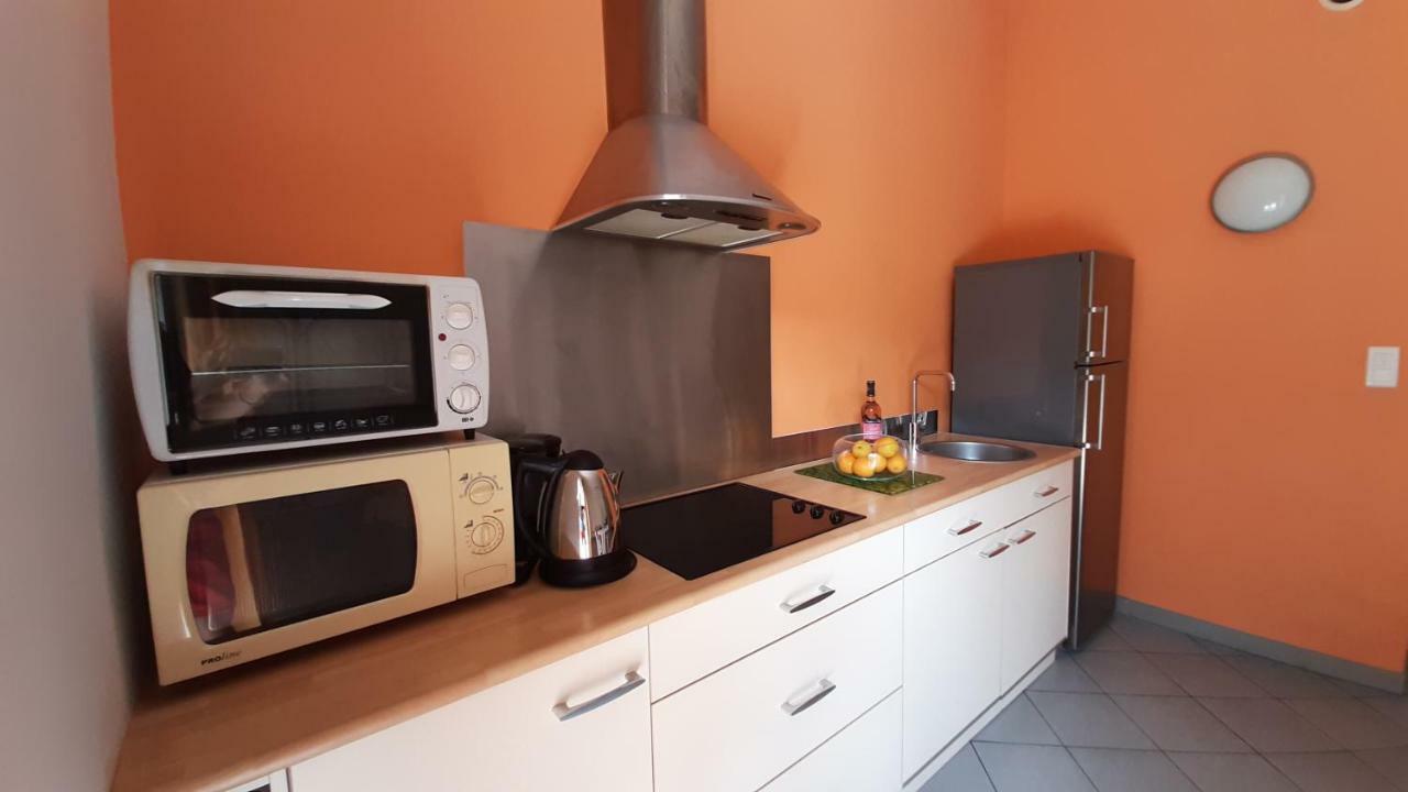Grand Studio-Loft-Grand Parking-Climatise-Proche Centre Ajaccio  Exterior photo