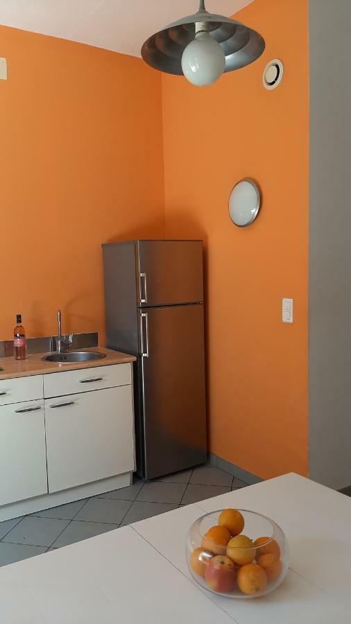 Grand Studio-Loft-Grand Parking-Climatise-Proche Centre Ajaccio  Exterior photo